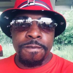 Meet your Posher, Omar